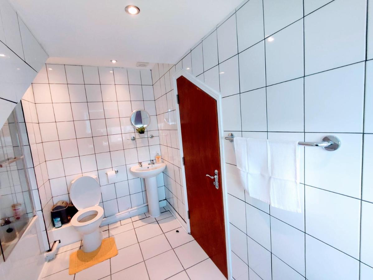 Crystal Suite 4 - Private Parking - Metro North Shields Eksteriør bilde